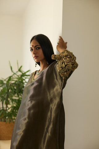 Kaftan Set for Indian Wear – Gray Rubaab by Sarang Kaur