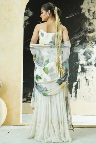 Sharara Set for Indian Wedding – Ivory Aangan Kurta by Priti Sahni