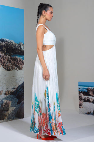 White tide me over flared wow dress