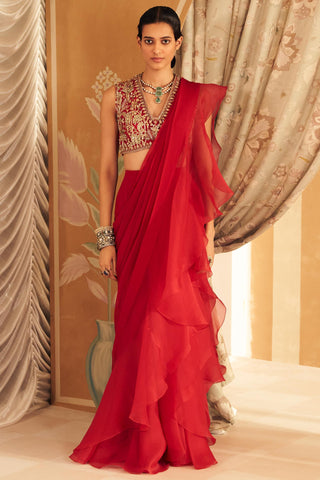 Red naeem hunar saree set