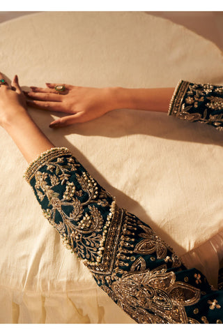 Green zeeb hunar pant suit set