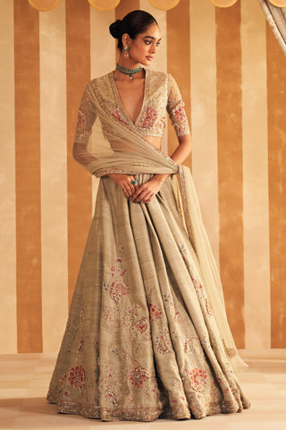 Green gulbahar hunar lehenga set