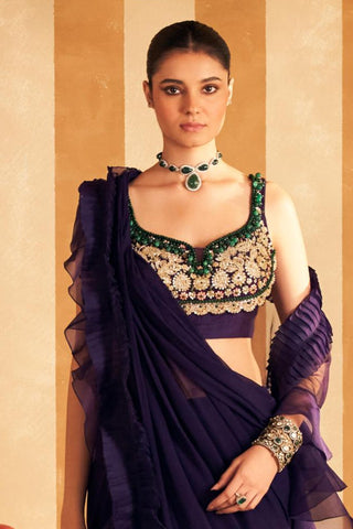 Purple naghma hunar saree set