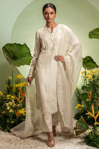 Long Kurta Set for Indian Wedding – Ivory Eden by Pallavi Poddar