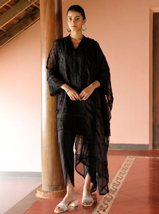 Black malgudi days uma kurta set