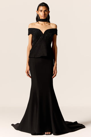 Black nova eminence gown