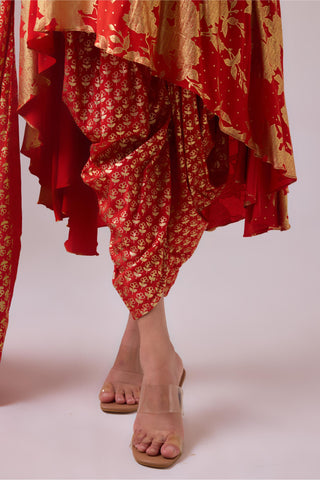 Red long asymmetrical foil printed kurta