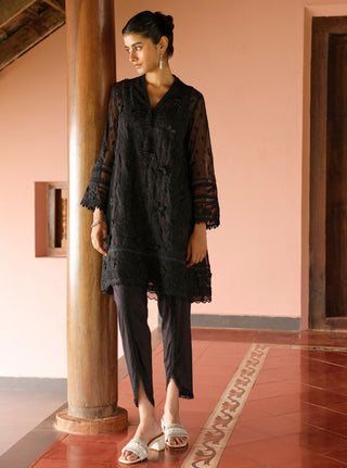 Black malgudi days uma kurta set
