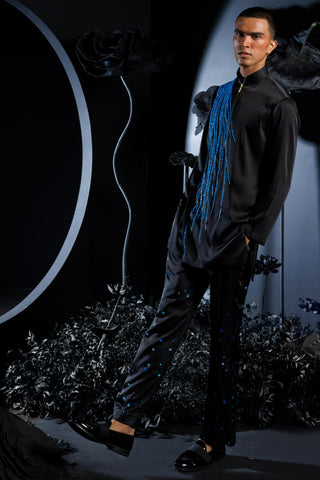 Black feather of phoenix kurta with pants