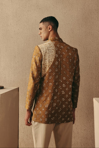 Brown Kurta Set for Indian Wedding – Shibori Bandhani by Twenty Nine