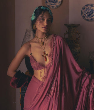 Pink vintage saree - Indian Wedding - Vintage Rose Set by The Little Black Bow
