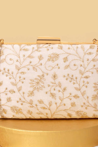 White antaria embroidered clutch