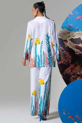 White dive bar beauty wow co-ord set