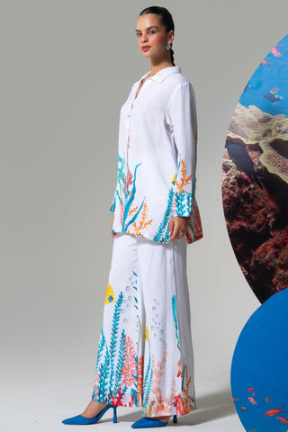 White dive bar beauty wow co-ord set