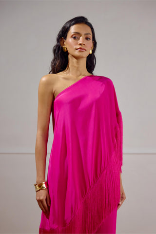 Cape Set – Pink Resort-Day One-Shoulder – Lavanya Ahuja