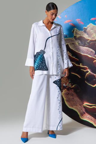 White nauti & nice wow co-ord set