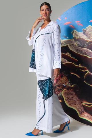 White nauti & nice wow co-ord set