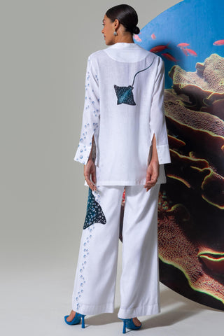 White nauti & nice wow co-ord set