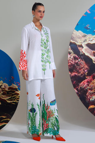 White too deep to care wow co-ord set