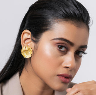 Earring Contemporary Wear - Gold Ginkgo Stud by Putstyle