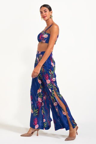 Bustier with Slitted Pants for Contemporary Wear – Blue Kiss My Clams by Nautanky