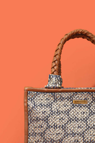 Blue jasbira embroidered handbag