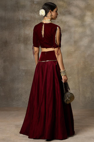 Maroon solid top and skirt set