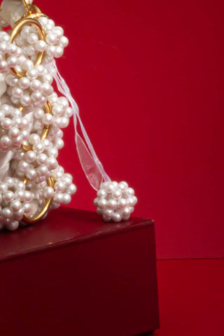 White pearl ring bucket bag