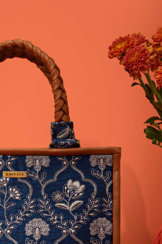 Blue jharokha thread embroidered handbag