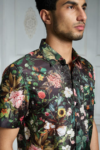 Black signature printed shirt