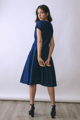 Blue hooked in summer hook dress