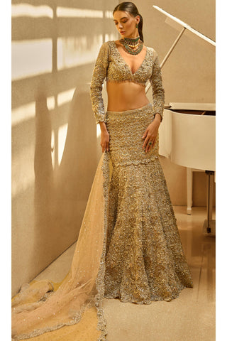 Lehenga Set Indian Wedding Peach Elegant by Tamanna Punjabi Kapoor