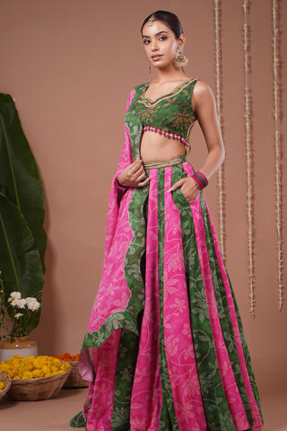Lehenga set for Indian Wedding – Green Pink Bandhani Floral by AHI Clothing