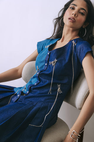 Blue hooked in summer hook dress