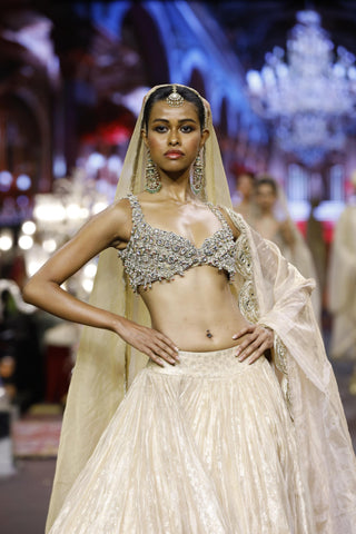 Lehenga Indian Wedding - Gold Noor-E-Zar Lehenga by Itrh