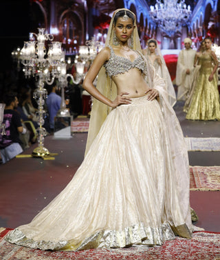 Lehenga Indian Wedding - Gold Noor-E-Zar Lehenga by Itrh