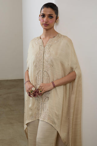 Cape and Pant Set for Contemporary Wear – Ivory Pashmina by Sheela Suthar