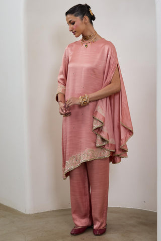 Cape and Pant Set for Contemporary Wear – Peach Pashmina by Sheela Suthar