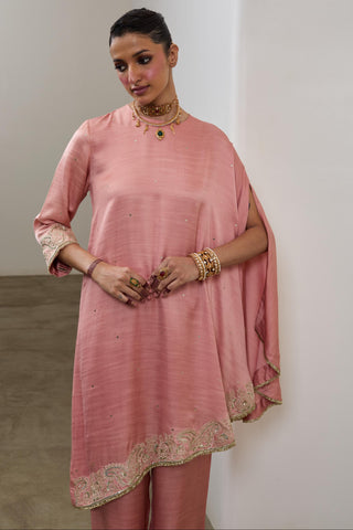 Cape and Pant Set for Contemporary Wear – Peach Pashmina by Sheela Suthar