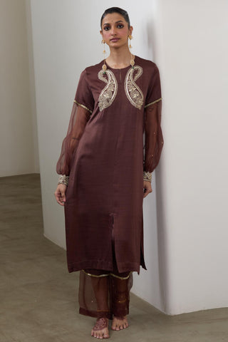 Kurta Set for Indian Wedding – Brown Pashmina by Sheela Suthar