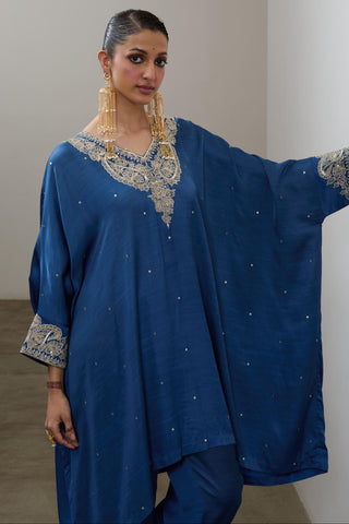 Kaftan Kurta Set for Contemporary Wear – Blue Pashmina by Sheela Suthar