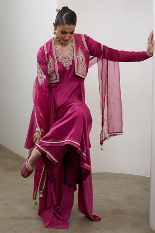 Kurta Set for Indian Wedding – Magenta Pashmina by Sheela Suthar