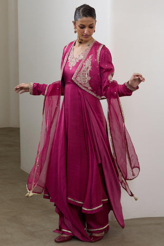 Kurta Set for Indian Wedding – Magenta Pashmina by Sheela Suthar