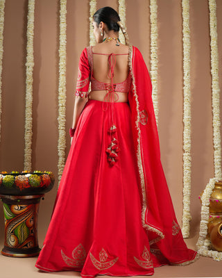 Chilli red heavy avyanna lehenga set