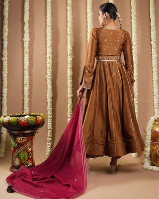 Antique golden avyanna anarkali set