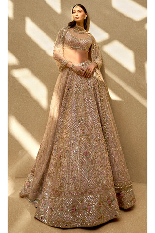 Zardozi Lehenga Set Indian Wedding Pink Couture by Tamanna Punjabi Kapoor