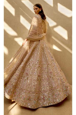 Zardozi Lehenga Set Indian Wedding Pink Couture by Tamanna Punjabi Kapoor
