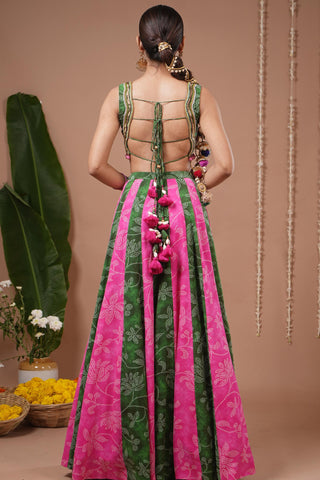 Lehenga set for Indian Wedding – Green Pink Bandhani Floral by AHI Clothing