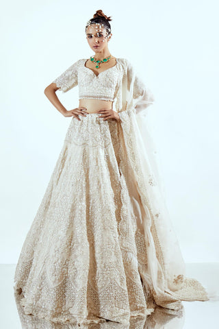 Ivory Henna Lehenga Set for Indian Wedding – Parse Resham Elegance by Pallavi Poddar