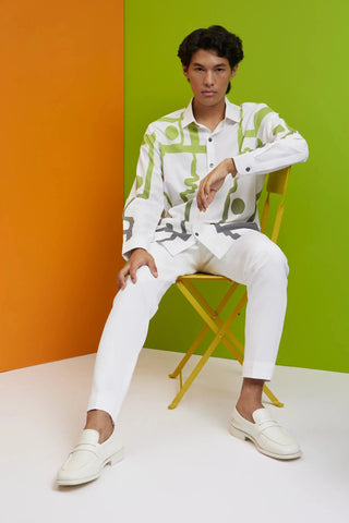 White abtsract print shirt